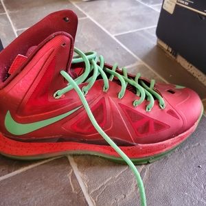 Lebron X Christmas